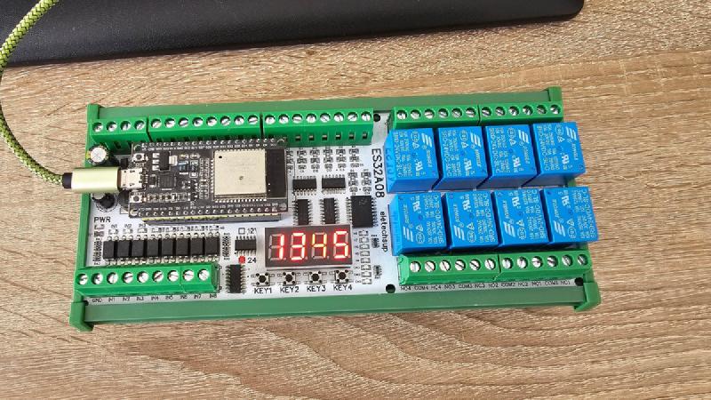 ES32A08 - ES32A08.jpg