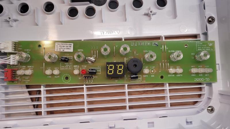 Maltec DH-20000A Dehumidifier - board.jpg