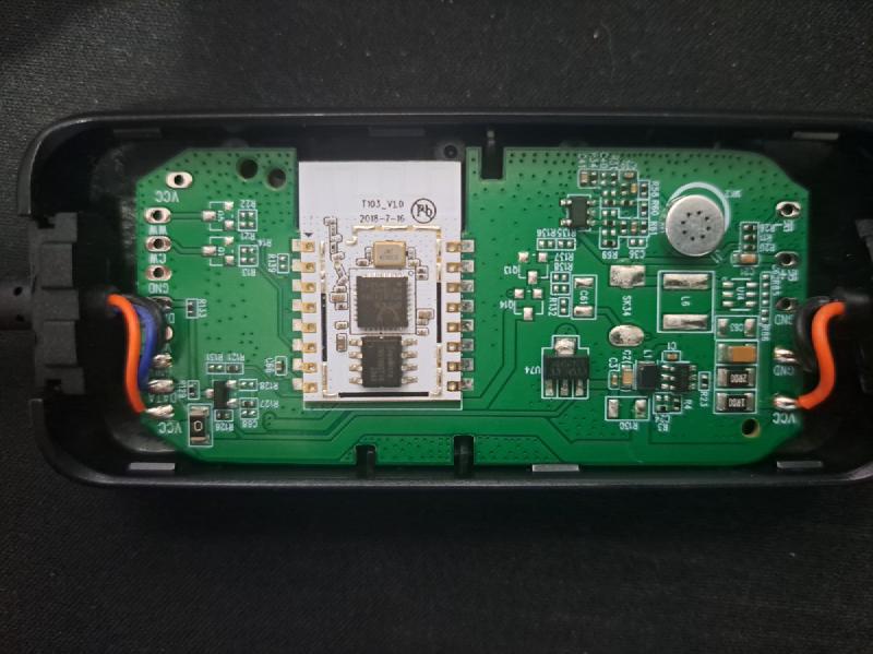 Mirabella Genio Wi-Fi 1.4m Pixel LED Corner Light - Mirabella-Genio-Wi-Fi-1.4m-Pixel-LED-Corner-Light-Teardown.jpg