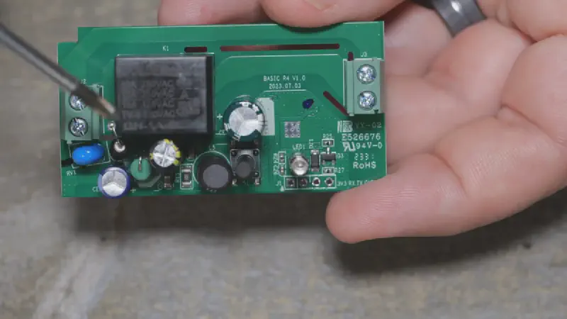 Sonoff BASIC R4 v1.0 - sonoff_basic_r4_pcb.webp