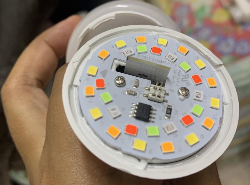 Treatlife SL10 E27 9W 800L RGBCCT Bulb - treatlife_sl10_led_driver.jpg